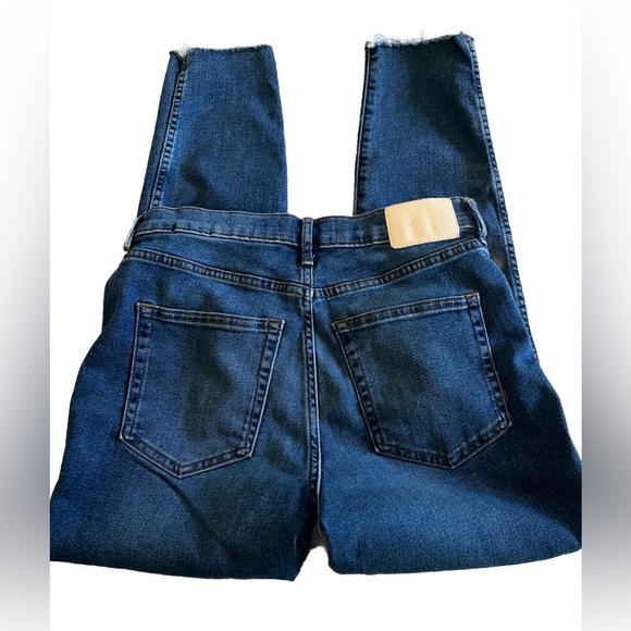 EVERLANE The Vintage Skinny Jean Frayed Hem With Exposed Buttons Size 28 28x26 - Picture 4 of 7